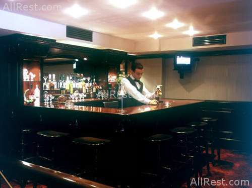 Central Hotel 3